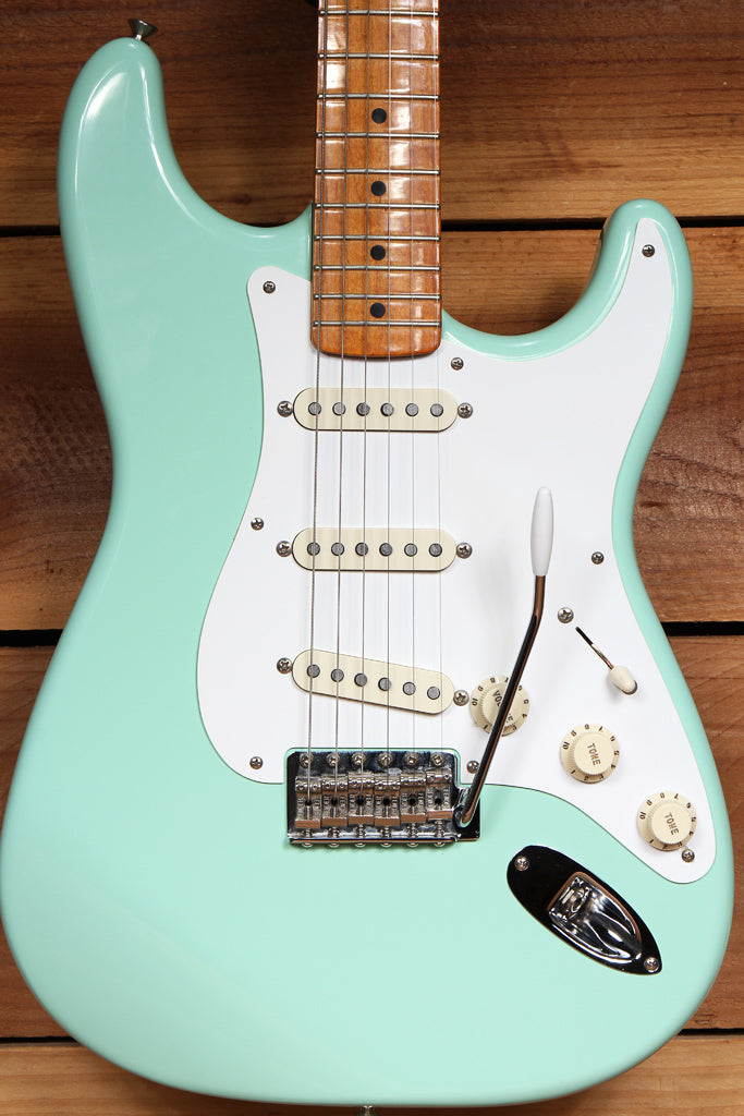 mint green strat