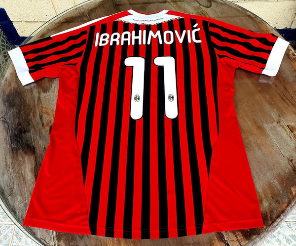 Calcio Vintage Retro Maldini Kaka Ibrahimovic Jersey Maglia Milan 2011-2012 