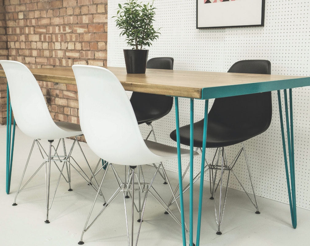 Rigg is a British furniture manufacturer based in Birmingham making tables & other furniture for offices, education and hospitality.