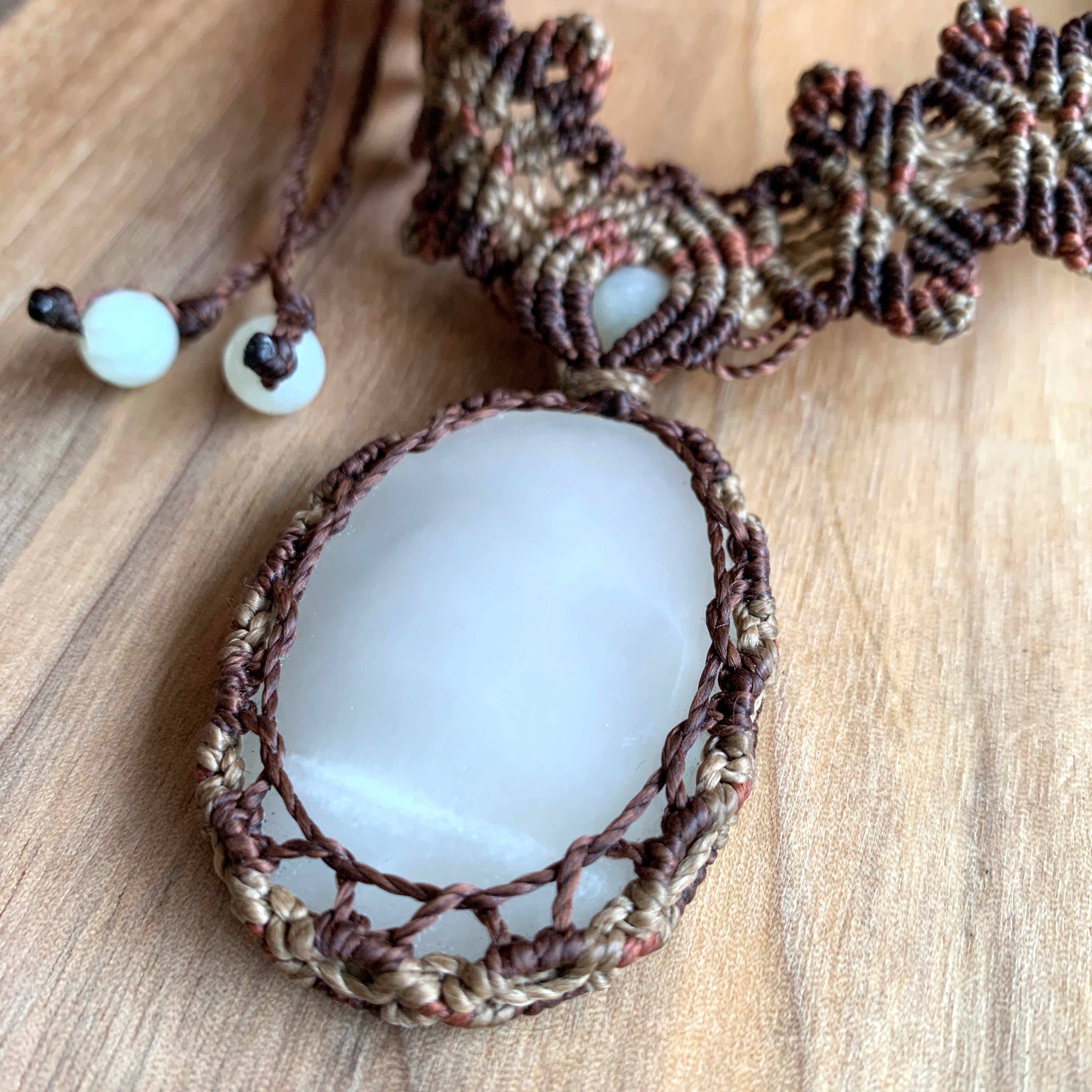 HANDMADE ELEVEN STONES MACRAME NECKLACE CLEAR CALCITE W/BROWN THREAD