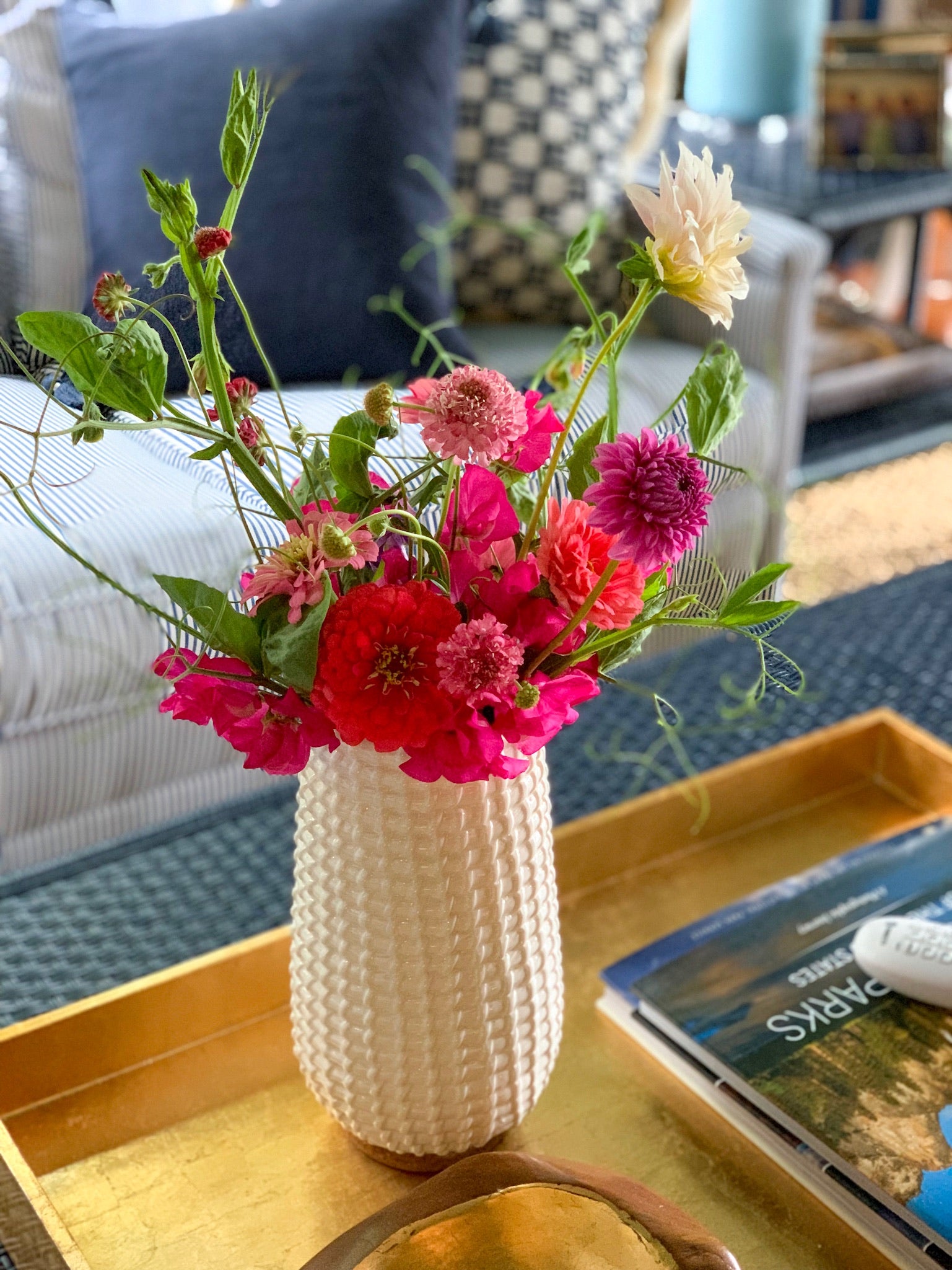 Davis Designs has the most gorgeous summer flower arrangements to impress guests and beautify your home without making any major design changes. Get inspired!