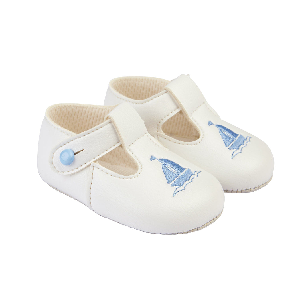 Baypods White & Light Blue Sailboat Soft Sole Shoes | iphoneandroidapplications