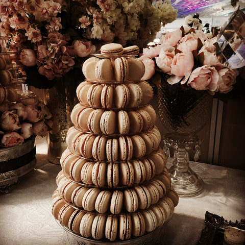 Chanel Inspired Wedding Macarons
