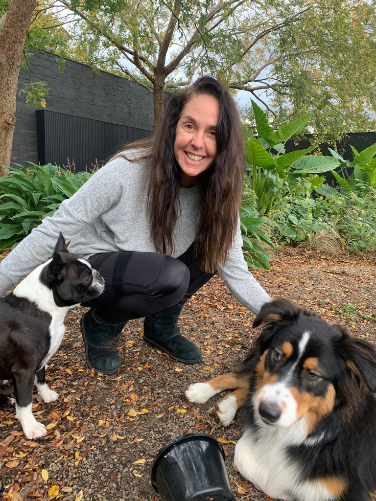 janine allis with her dogs