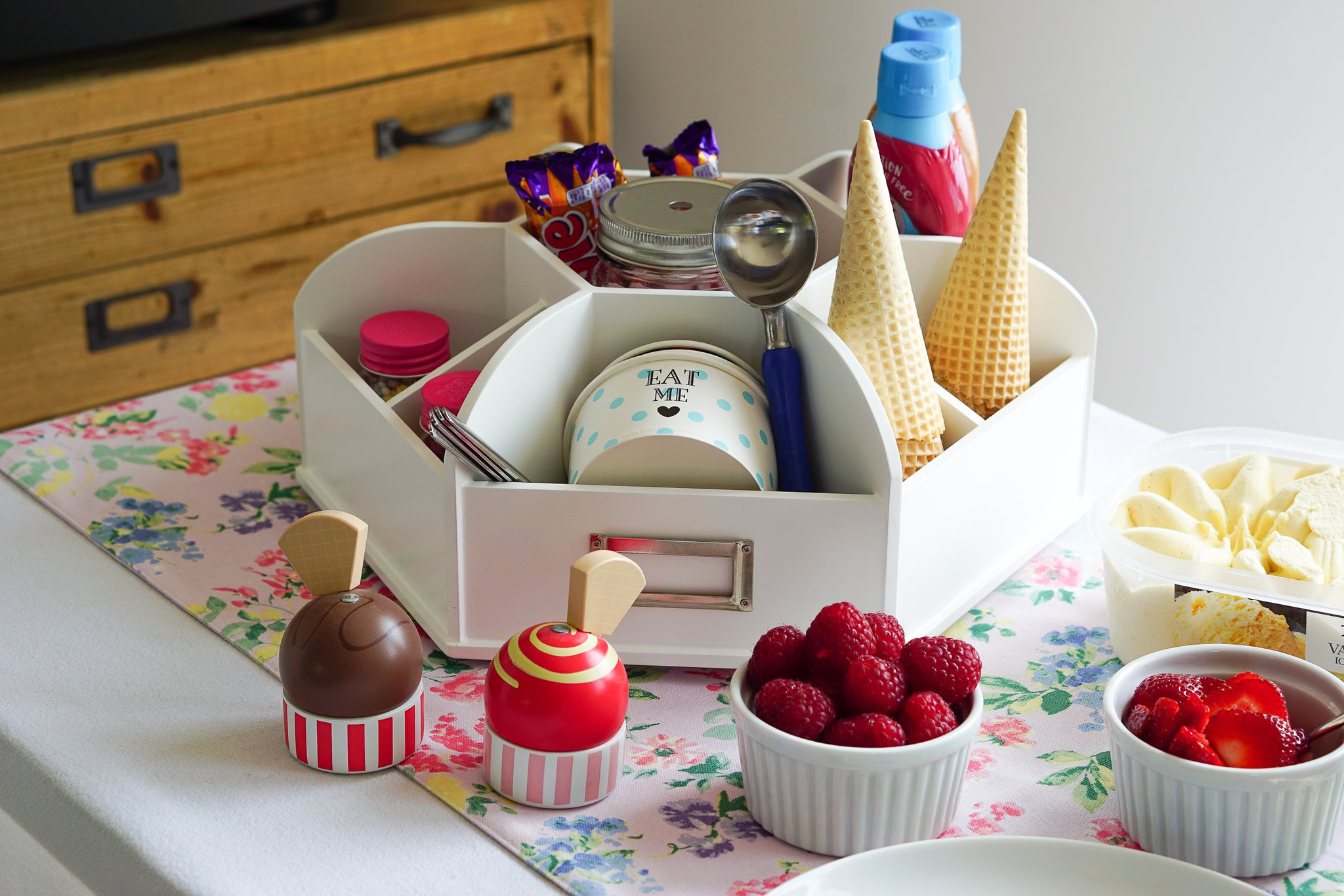 From role play to real life ... create your own ice cream toppings bar