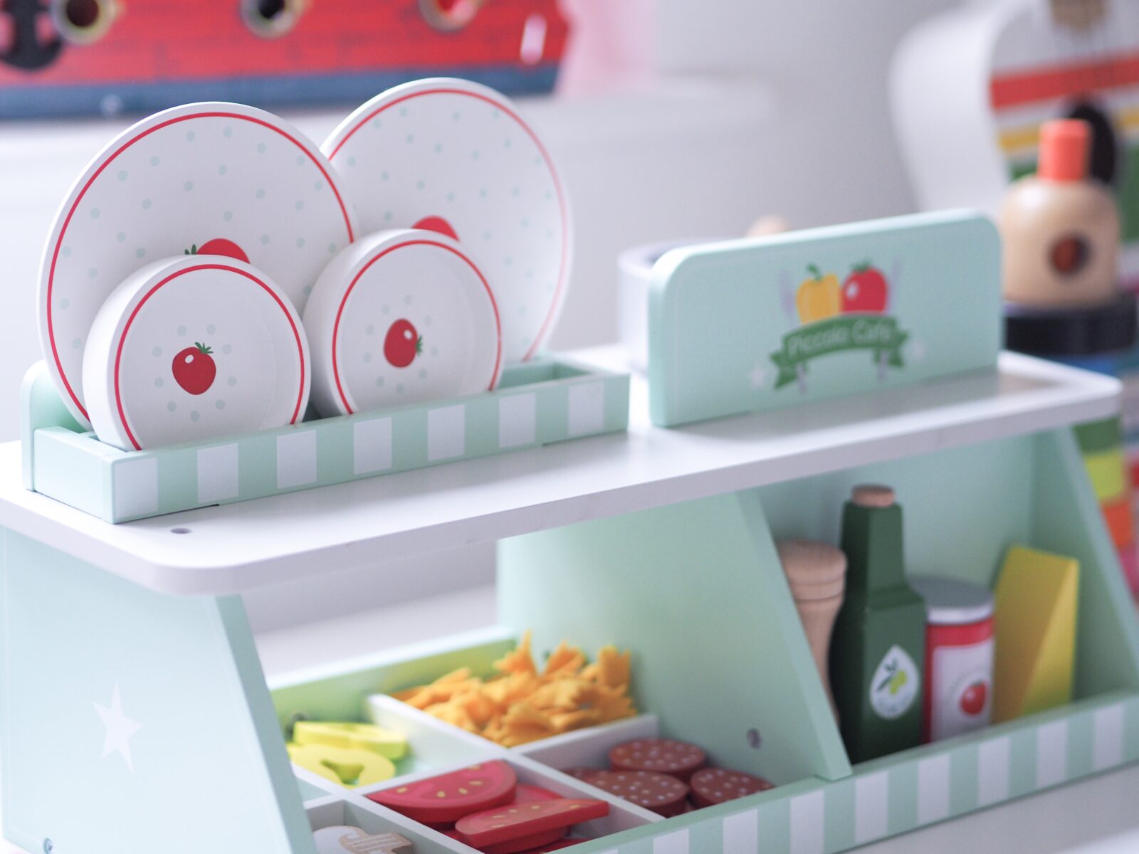 Role playing and pizza-making with the new Piccolo Play Café