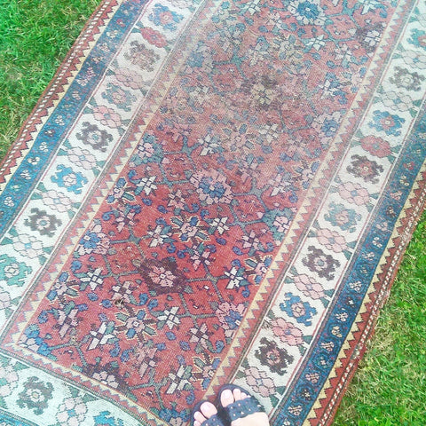 Valuing a Persian Rug