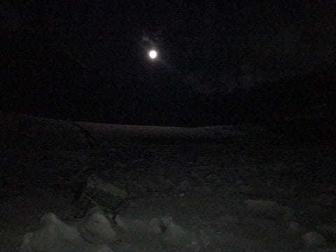 Night walk through snow, Stok Kangri
