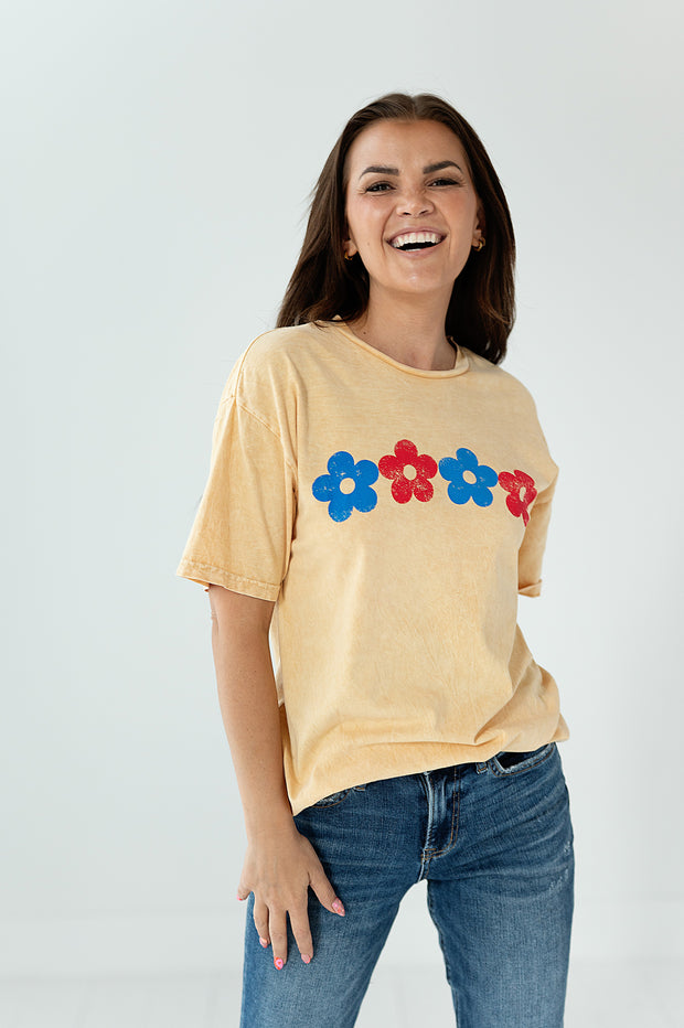 Summer Daisies Graphic Tee Shirt