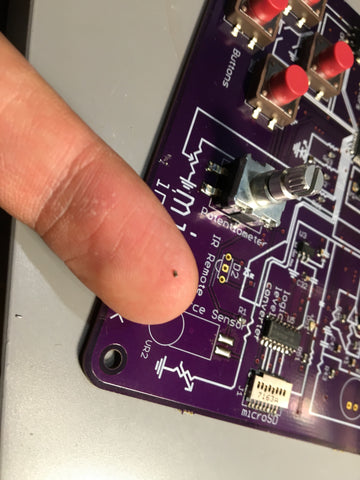 A very tiny capacitor