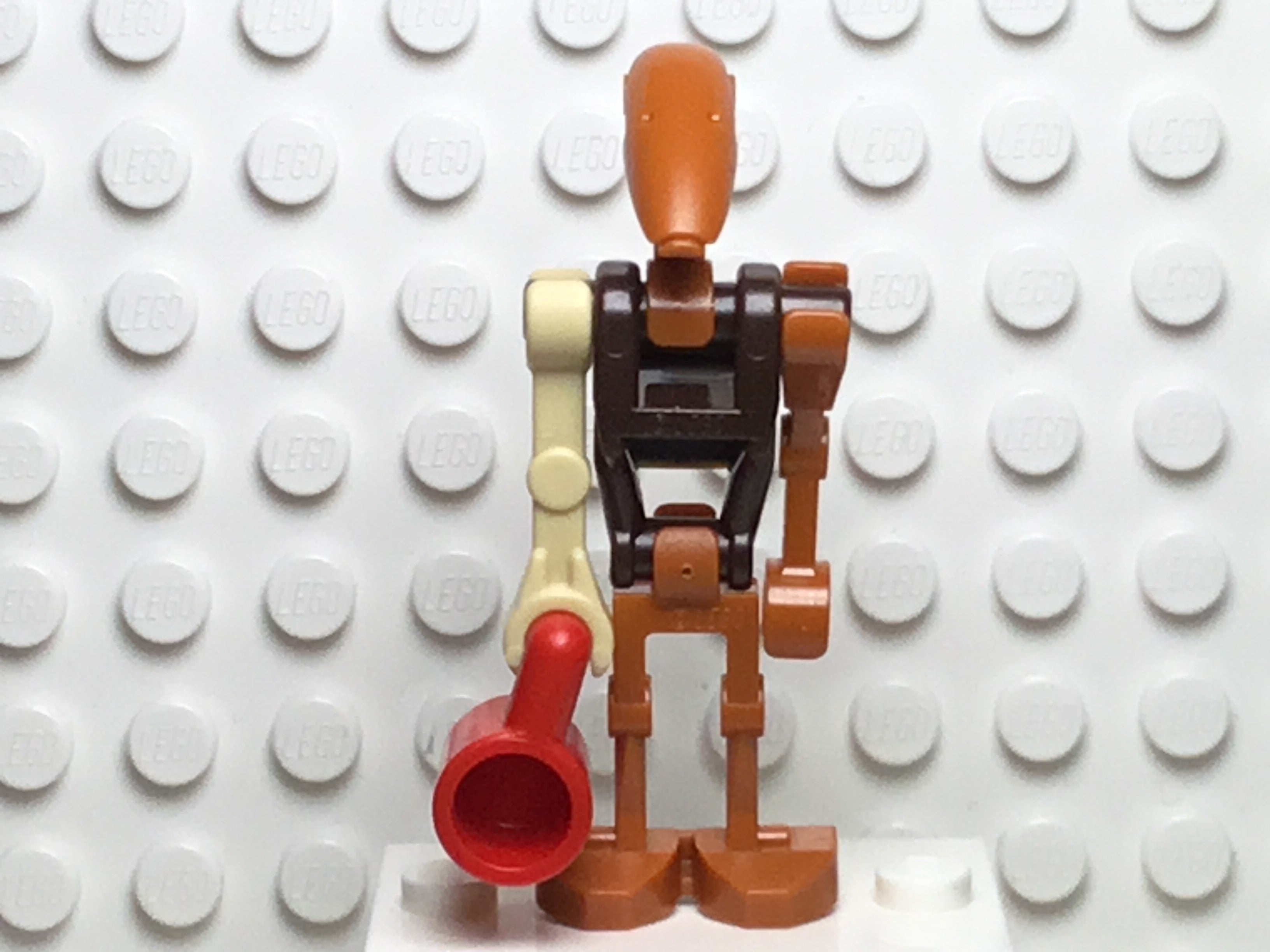 NEW LEGO RO-GR Roger minifigure Star Wars Freemaker 75186 Arrowhead sw0756 