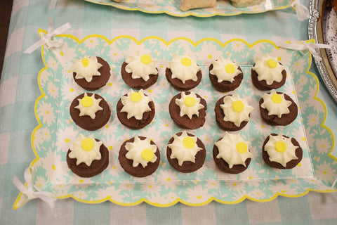 daisy brownies for teacher tea party