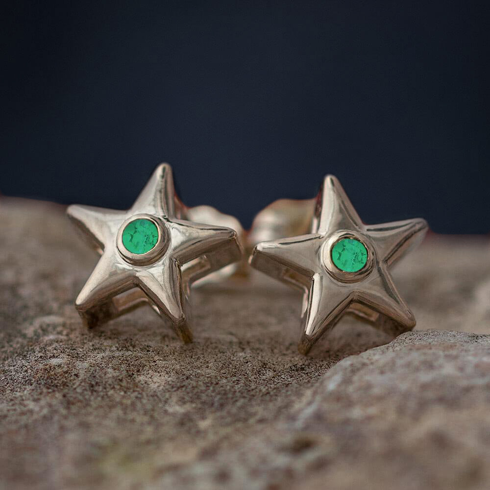 May Birthstone Gold Star Earrings with Emerald-4650EM - Jewelry by Johan