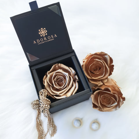 gold roses, long lasting roses, metallic roses