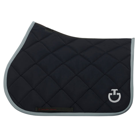 Circular quilted jumping saddle pad
