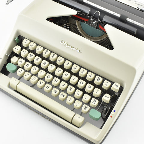 Olympia SM9 typewriter is smooth to type on