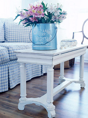 Piano bench as coffee table