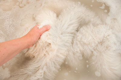 How to wash a sheepskin rug