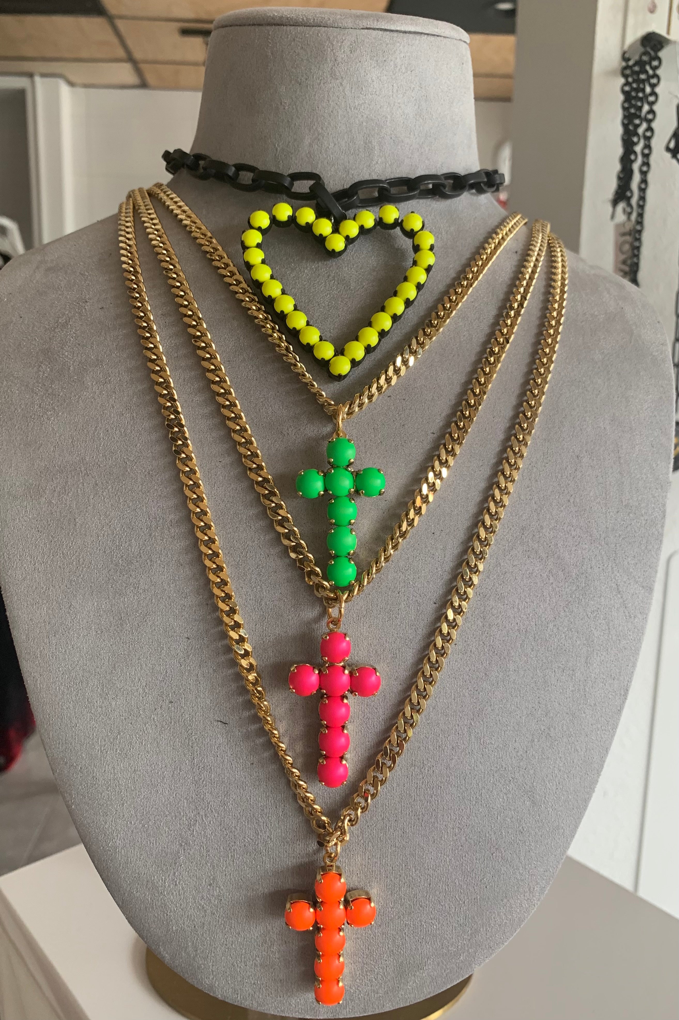 Pearl Heart V