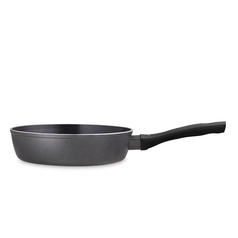 deep non stick frying pan with lid