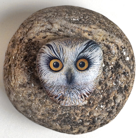 Painted stone owl by French rock painter Lysa Mignot