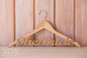 Coat-hanger “The Bride”