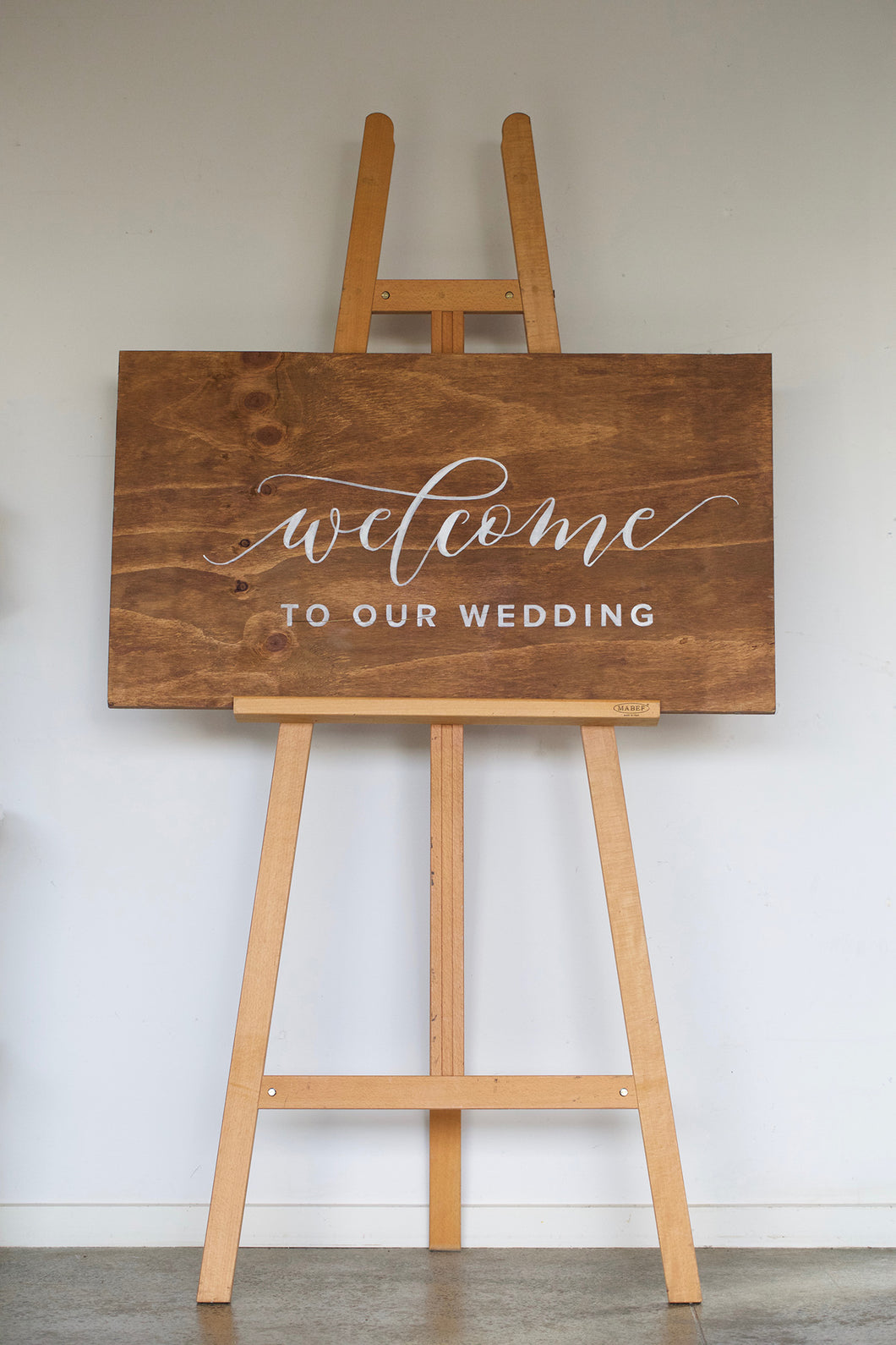 Welcome Sign & Easel Combo