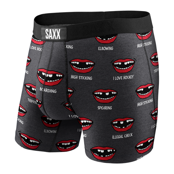 www.saxxunderwear.com