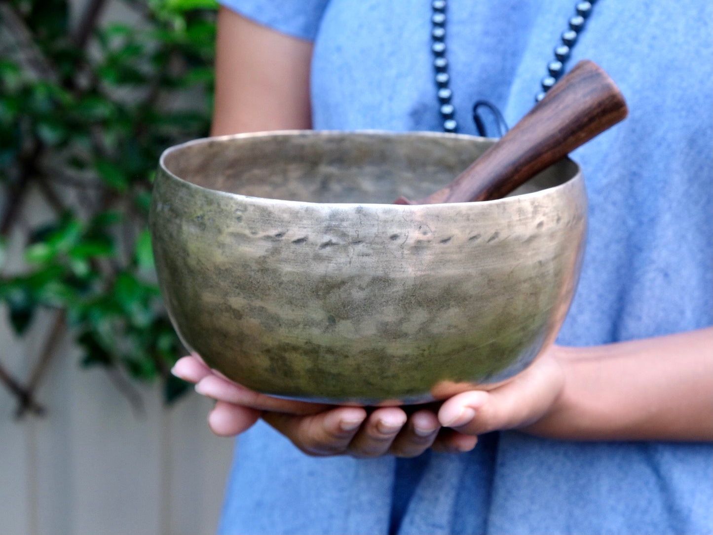 Old 'Tara' Singing Bowl - Base Note G (192 Hz)