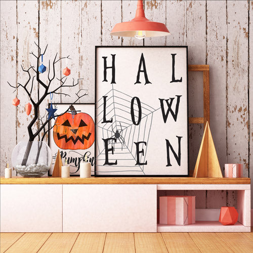 12 Free Halloween Printables- Get your home and candy ready for Halloween with free printable Halloween wall art, labels, treat bag toppers, and more! | #Halloween #freePrintables #wallArt #HalloweenDecor #DigitalDownloadShop