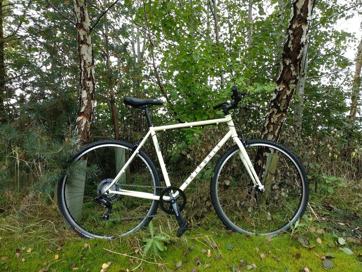 hybrid bike on trails