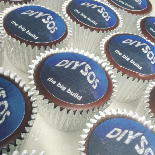 DIY SOS branded cupcakes