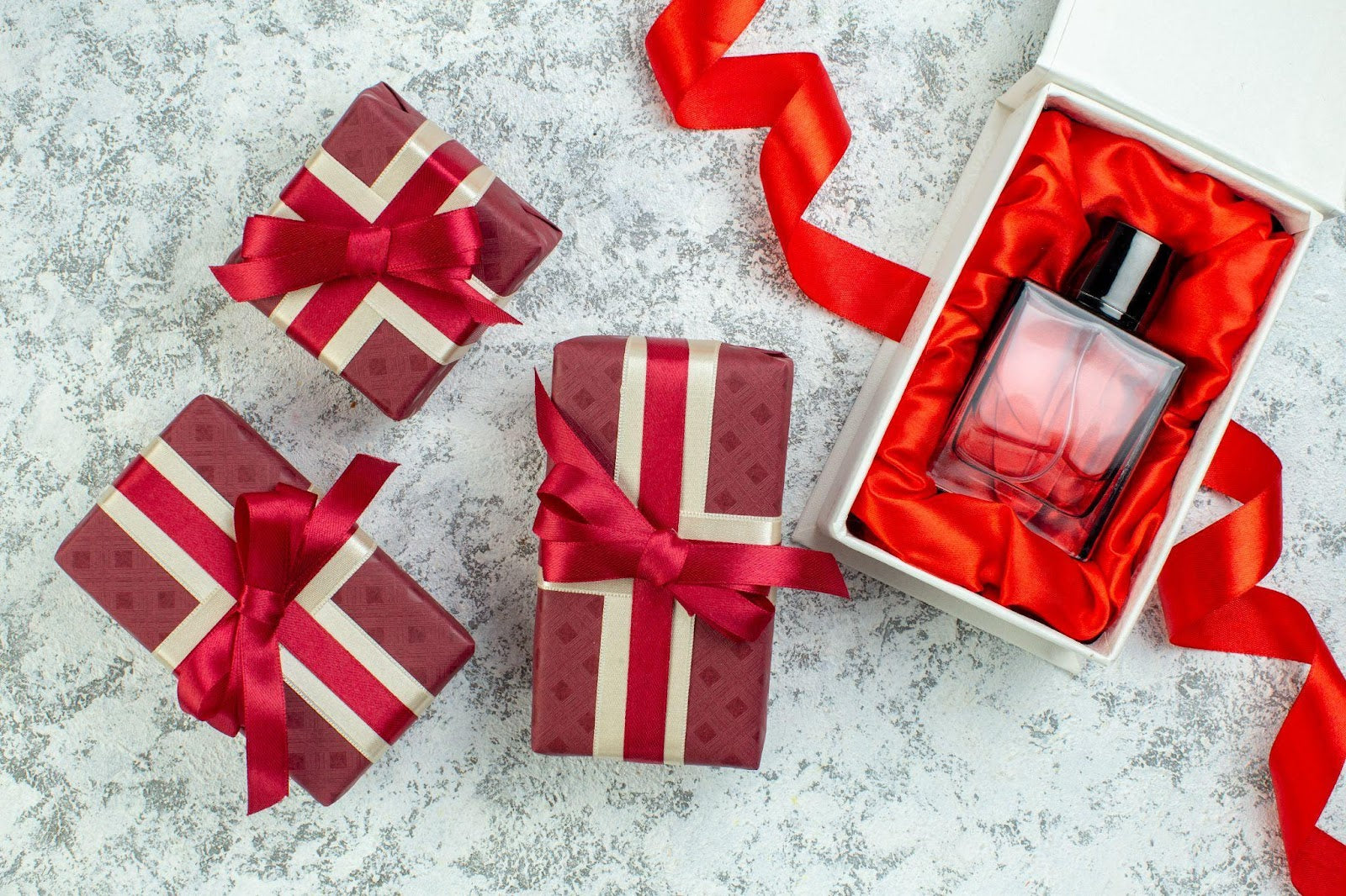 Perfume Gifts That Are Perfect for Every Occasion Aurel Singapore