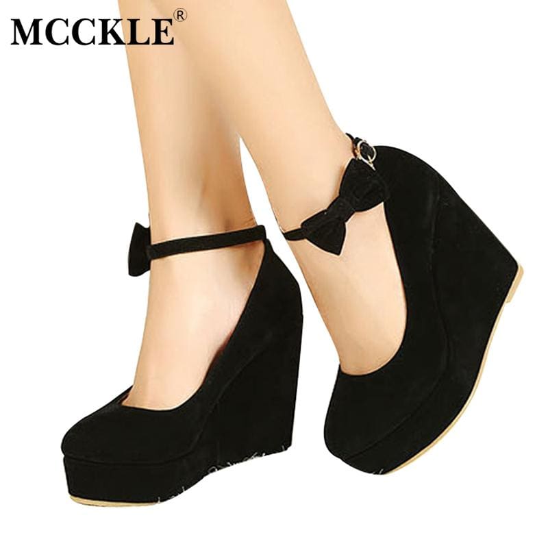 ladies black heels