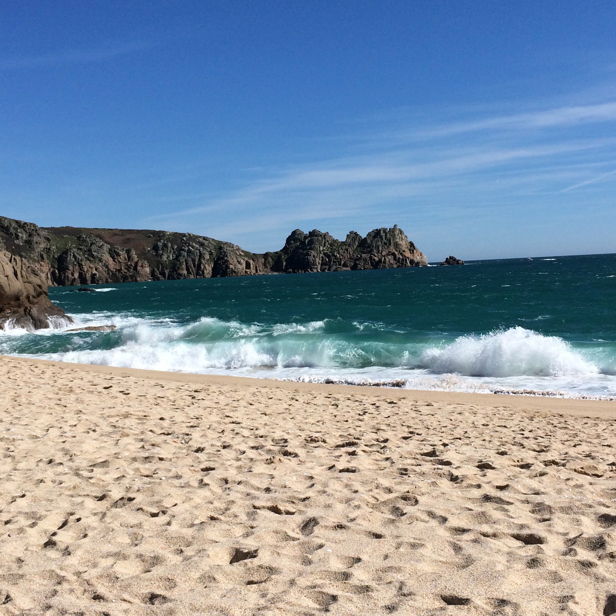 porthcurno-life-by-the-ocean-cornwall