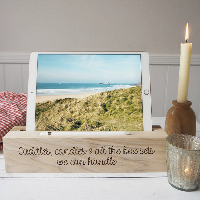 wooden-ipad-stand