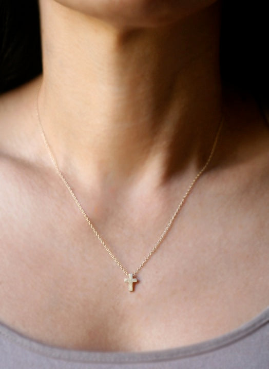 Small Cross Necklace in 14k Gold 
