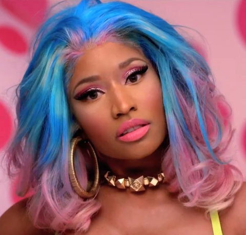 Nicki Minaj blue hair