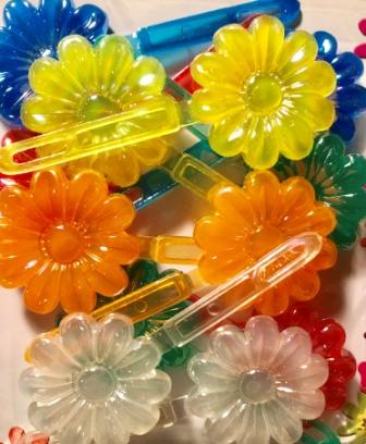 plastic flower barrettes