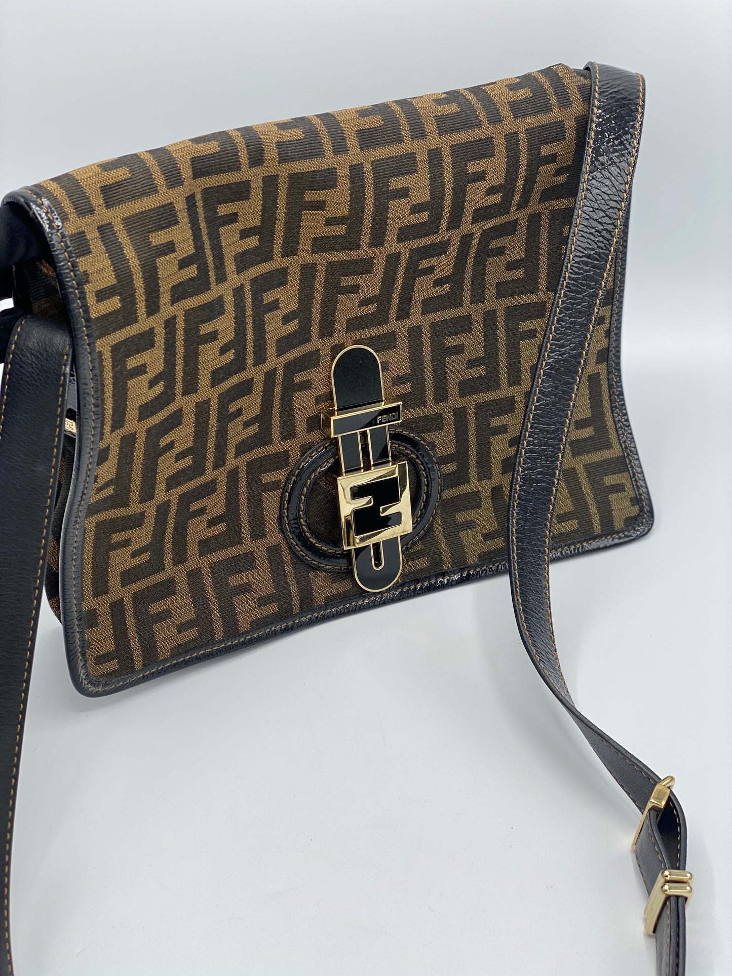 Bandolera messenger Fendi Monogram