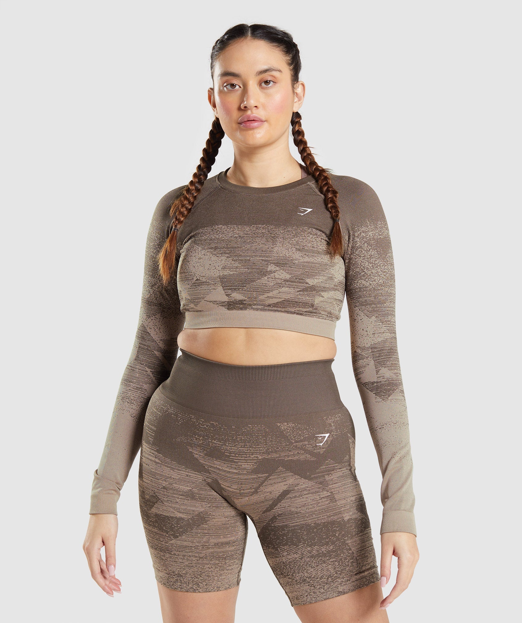 Gymshark Adapt Ombre Crop Top - Triangle, Penny Brown Print