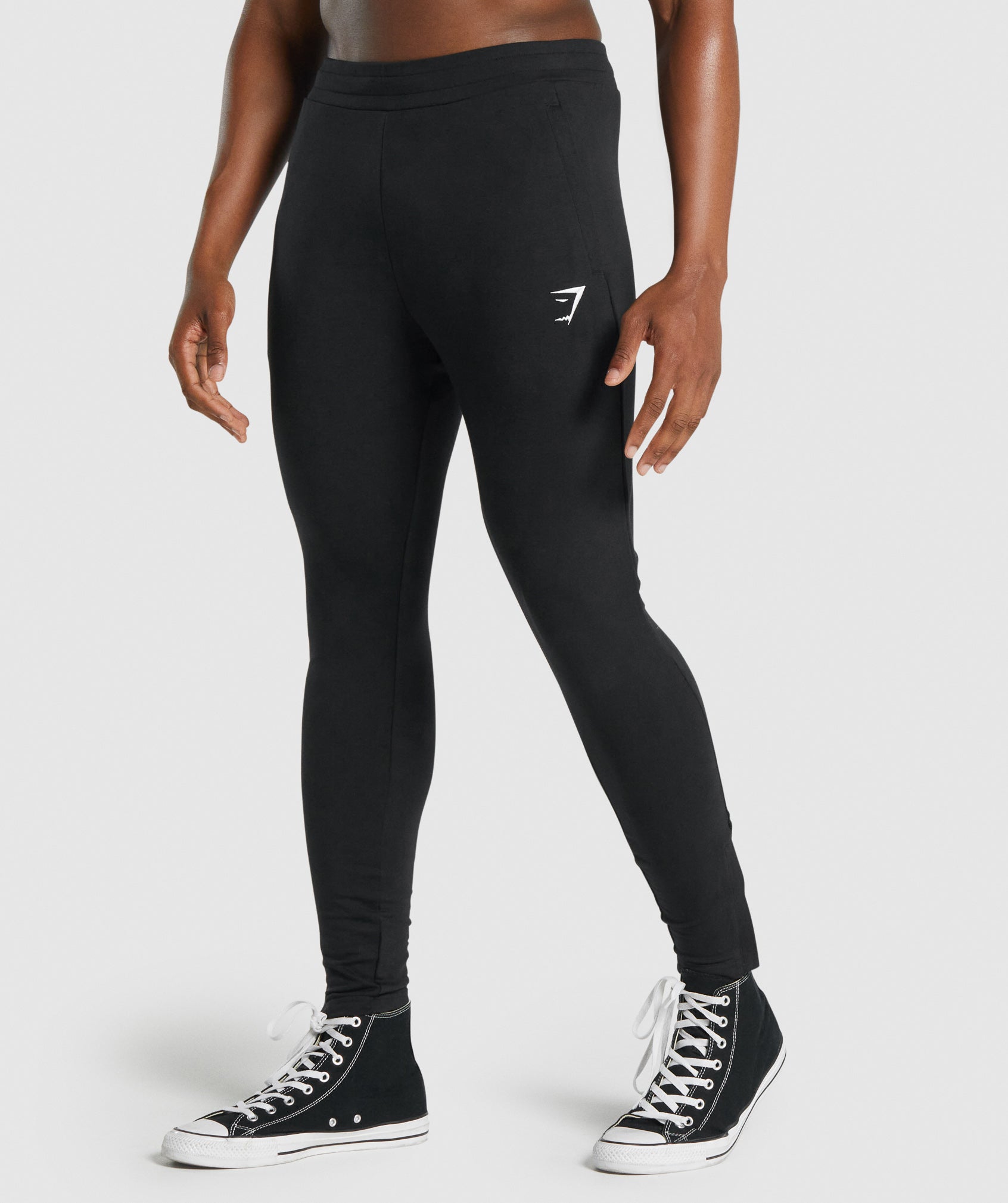 Gymshark Crest Joggers Black Size M - $20 (33% Off Retail) - From