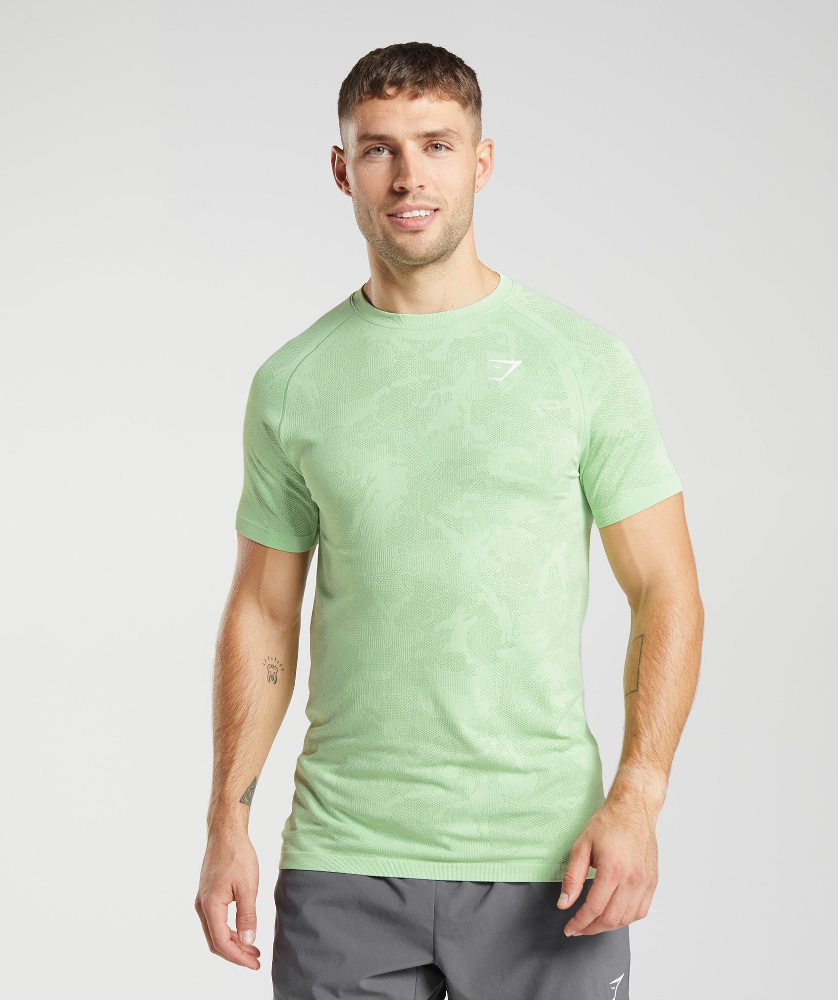 Gymshark Geo Seamless T-Shirt - Off White/Light Grey