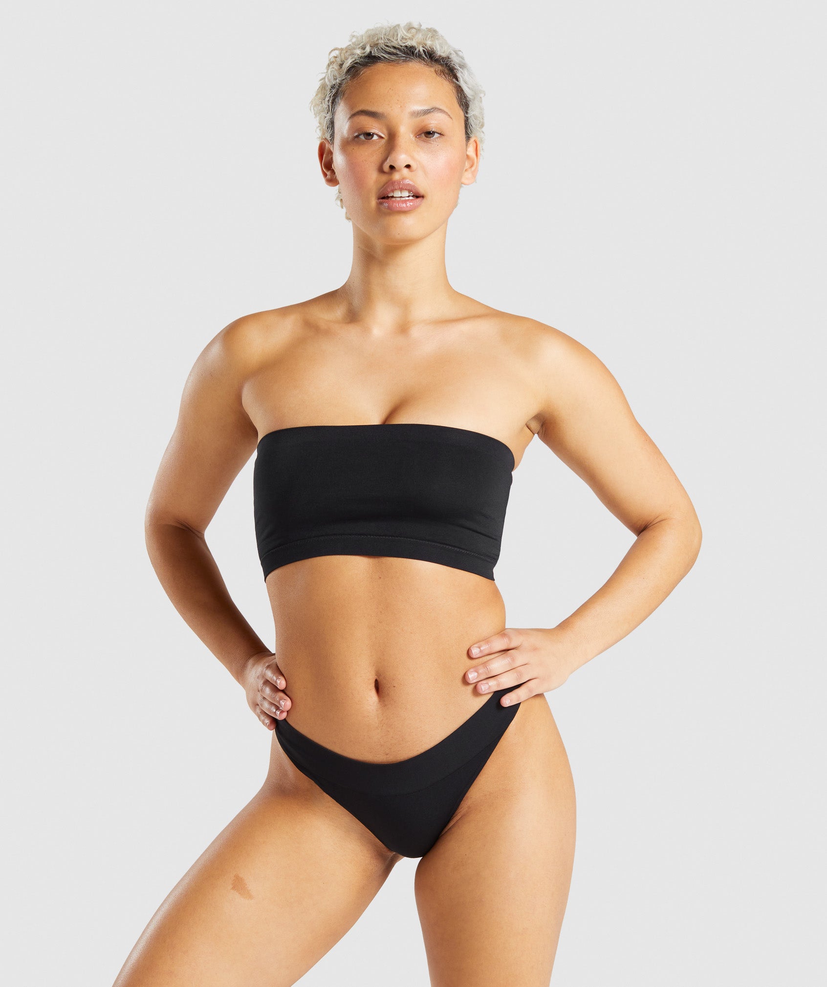 Staying Off The Grid Seamless Bandeau In Black • Impressions Online Boutique