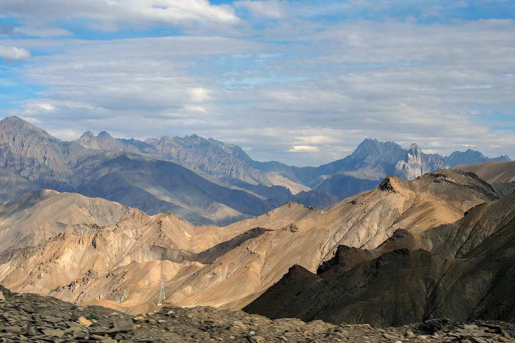 Looking south from Attetse towards Zanskar