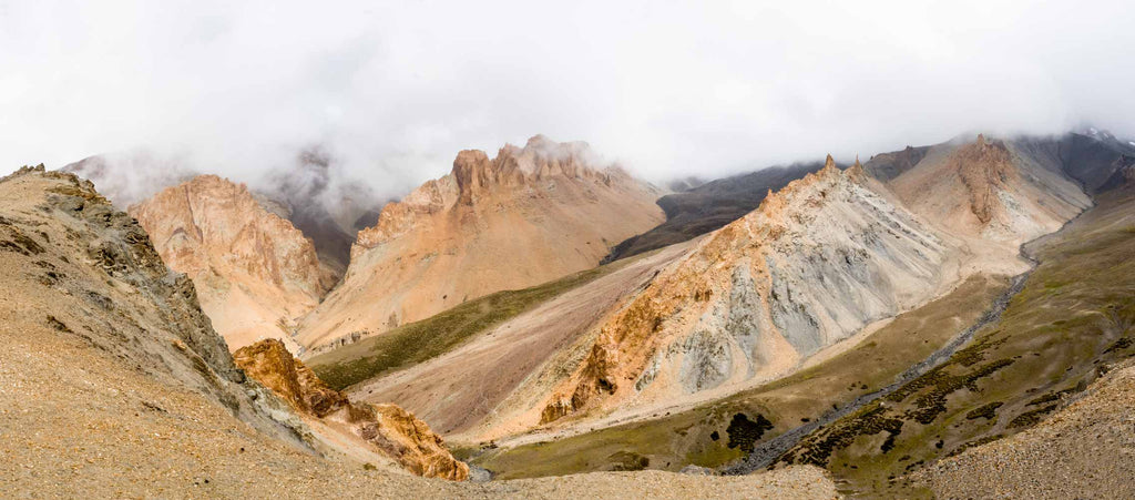 Landscape between Photoksar and Kanji, Ladakh