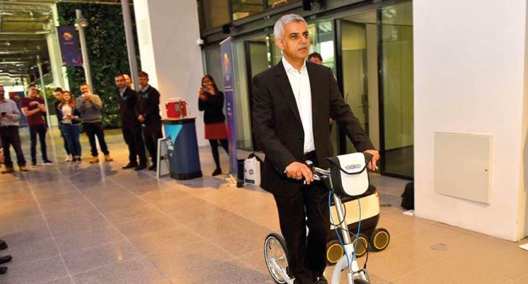 adult kick scooter for commuting, beat the tube strike, e-scooter, electric scooter