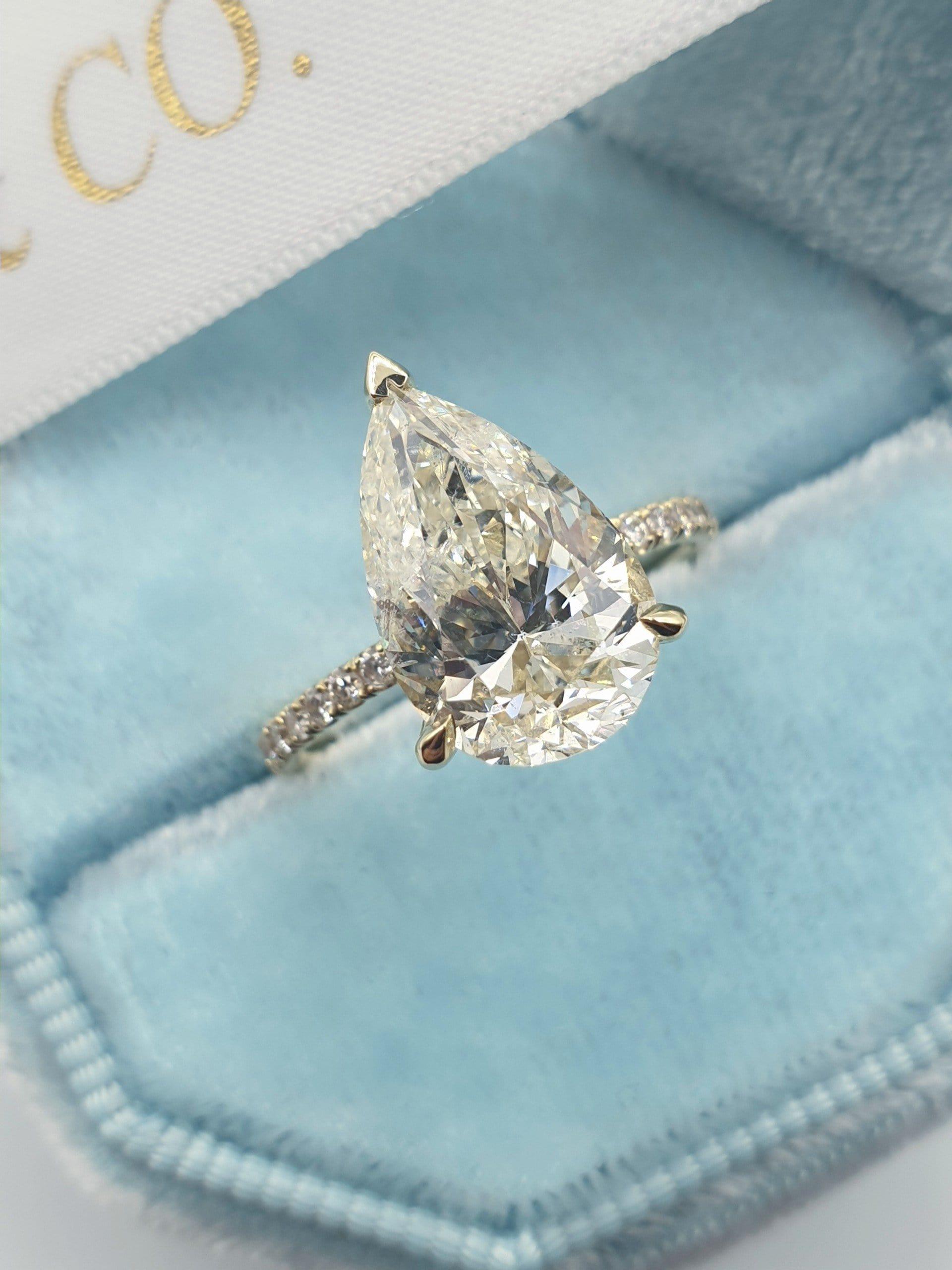 i carat pear shaped diamond