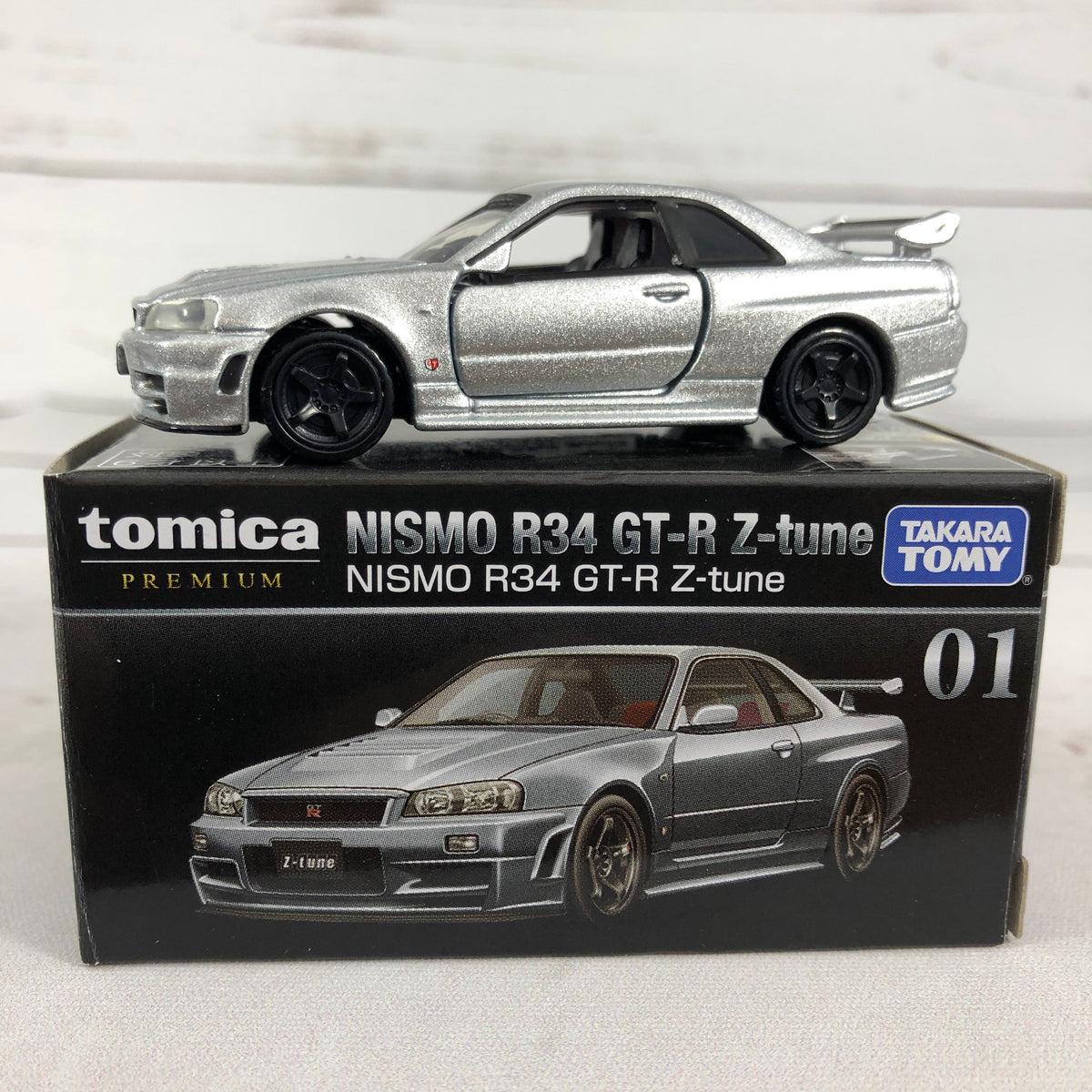 tomica nissan skyline r34