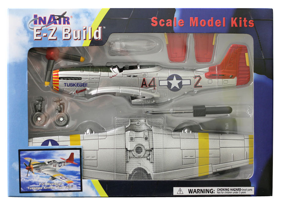 NewRay Model Kit 1:48 fighter Jet P-51 Mustang Tuskegee Airmen Red Tails 